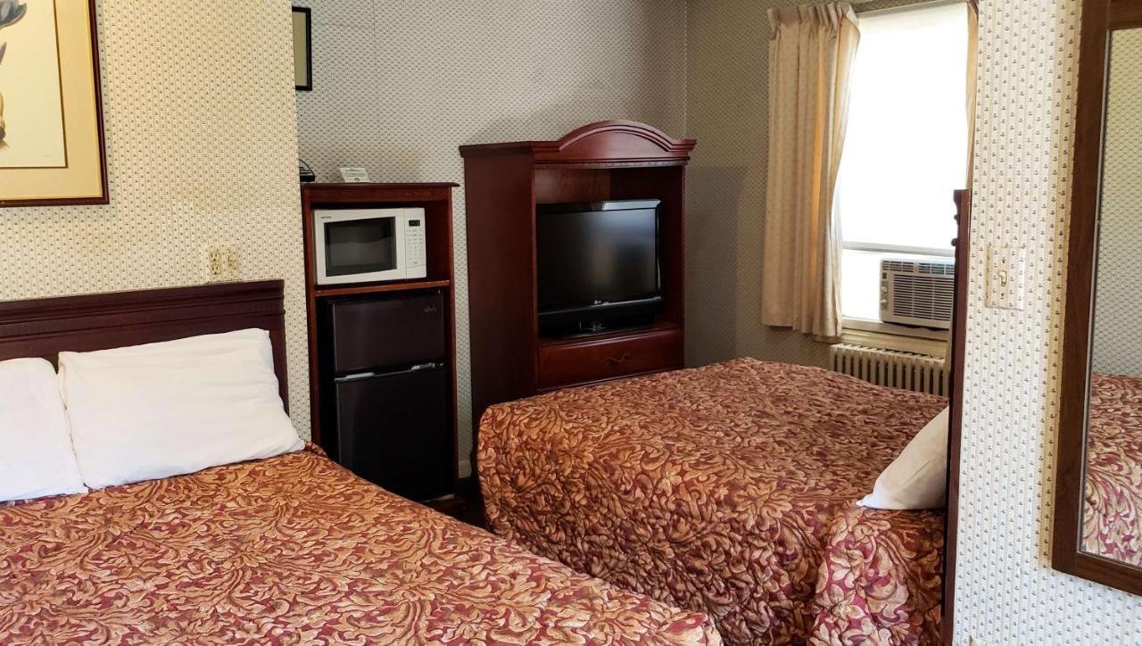 Windmill Inn Lynden Екстер'єр фото