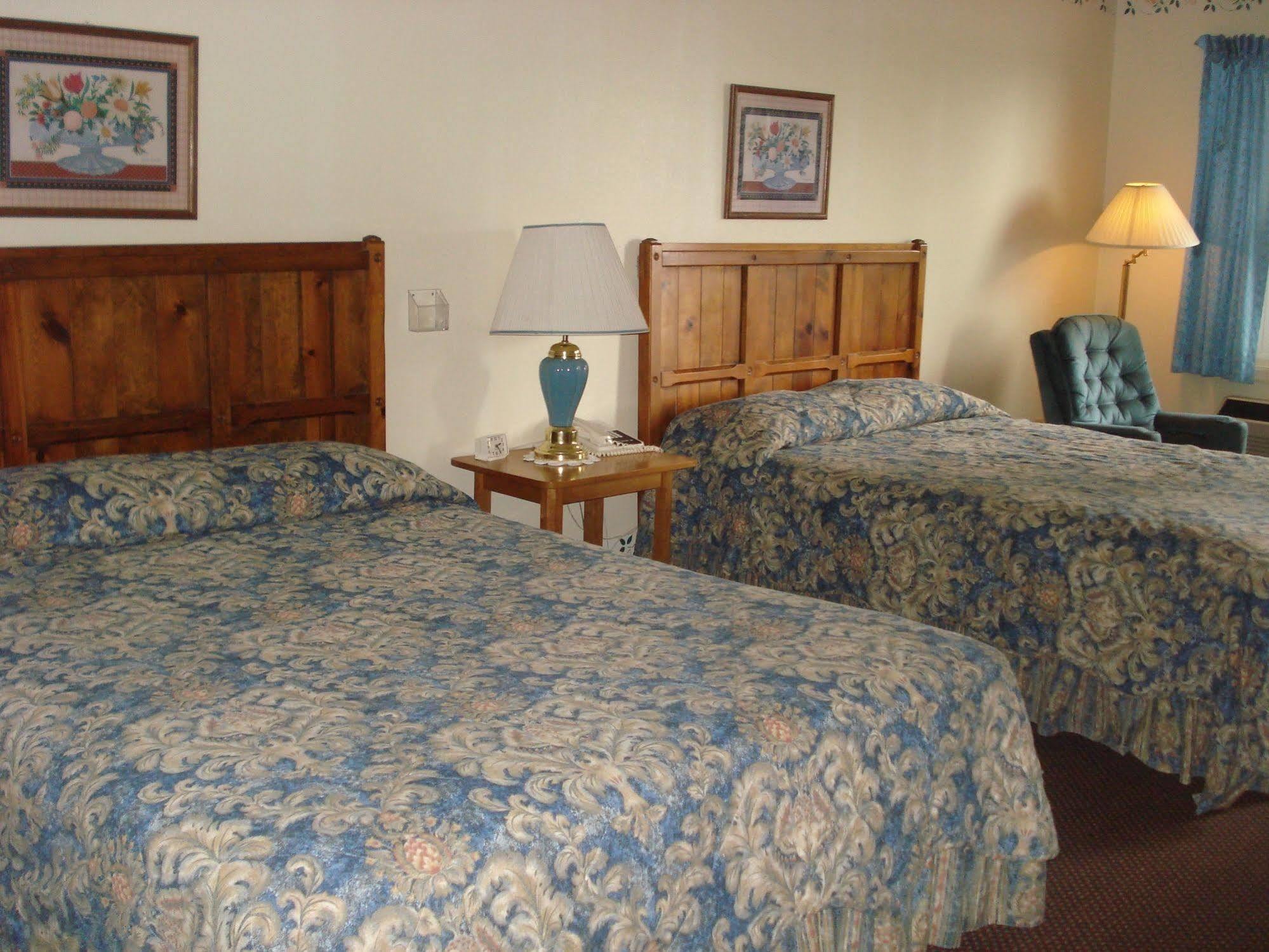 Windmill Inn Lynden Екстер'єр фото